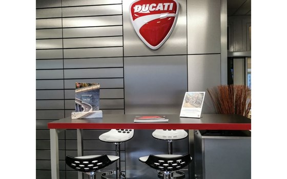 Neufahrzeug Ducati Scrambler Icon Dark - Bild 15