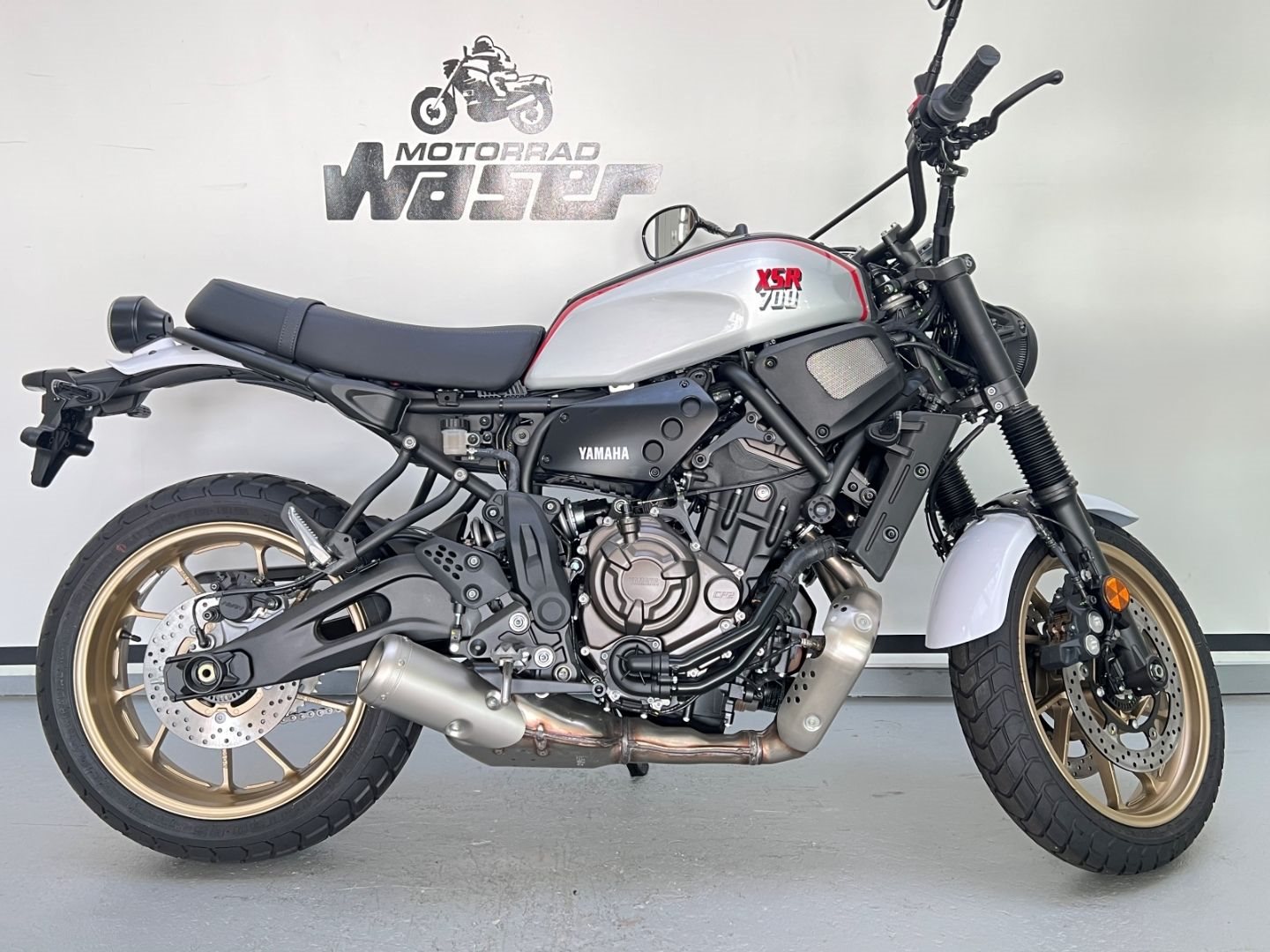 Yamaha XSR700 XTribute 
