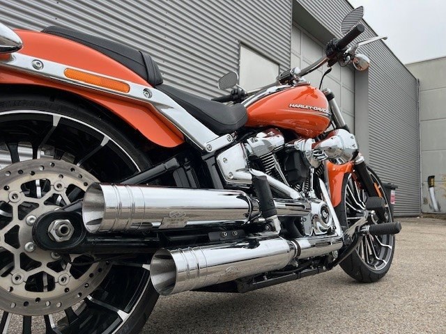 Harley-Davidson Softail Breakout FXBR (Baja Orange) - Bild 7