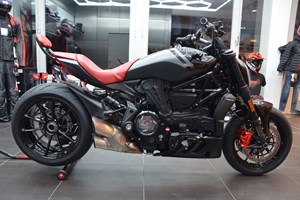 Angebot Ducati XDiavel Nera