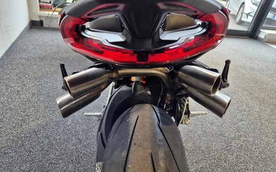 Neufahrzeug MV Agusta Brutale 1000 RS - Bild 6 Neufahrzeug MV Agusta Brutale 1000 RS - Bild 6