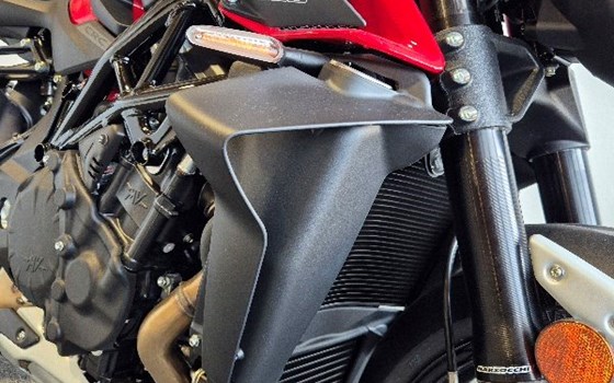 Neufahrzeug MV Agusta Brutale 1000 RS - Bild 11 Neufahrzeug MV Agusta Brutale 1000 RS - Bild 11