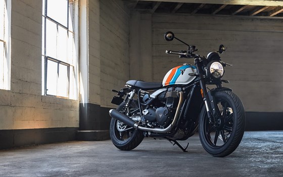 Neufahrzeug Triumph Speed Twin 900 - Bild 10