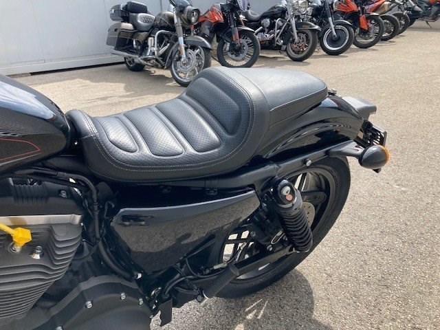Harley-Davidson Sportster XL 1200CX Roadster (Vivid Black) - Bild 10