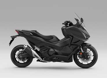 Neumotorrad Honda Forza 750