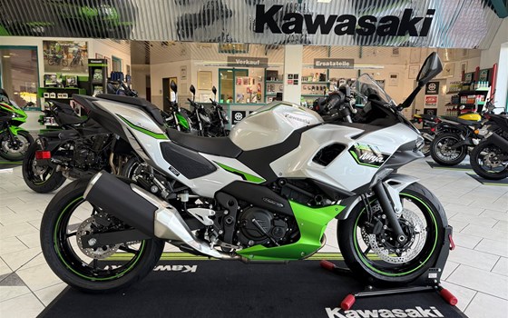 Neufahrzeug Kawasaki Ninja 7 Hybrid - Bild 1