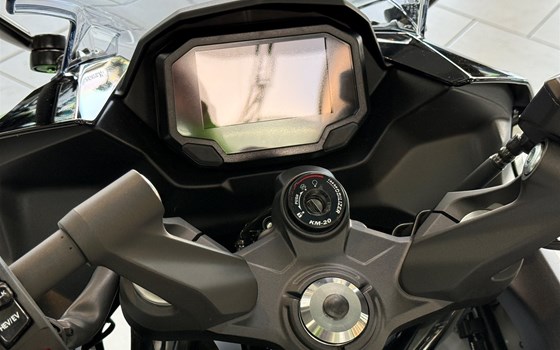 Neufahrzeug Kawasaki Ninja 7 Hybrid - Bild 19
