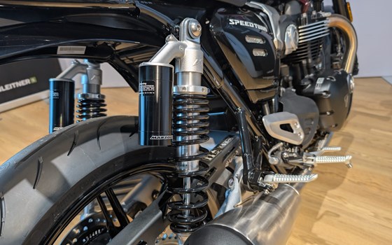 Gebrauchtmotorrad Triumph Speed Twin 1200 - Bild 8