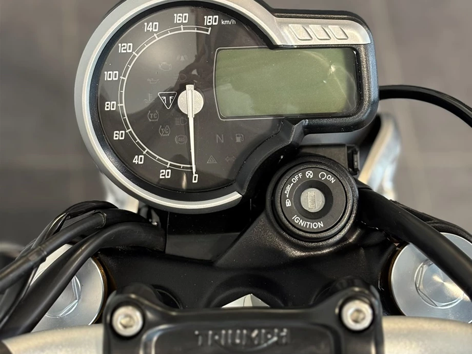 Offer Triumph Speed 400 Bild 5: Offer Triumph Speed 400