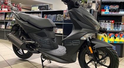 Neumotorrad Kymco Super 8 R 50i