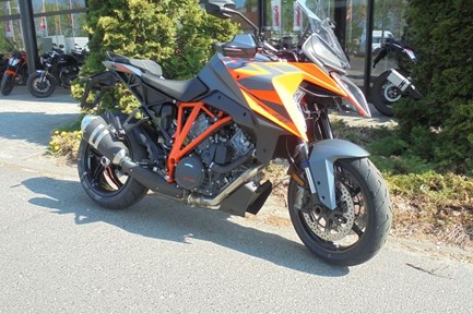 KTM 1290 Super Duke GT