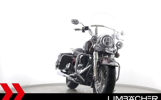 Gebrauchtmotorrad Harley-Davidson Road King Classic FLHRC - Bild 11