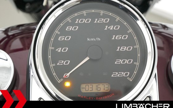 Gebrauchtmotorrad Harley-Davidson Road King Classic FLHRC - Bild 12