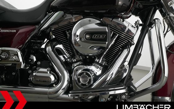 Gebrauchtmotorrad Harley-Davidson Road King Classic FLHRC - Bild 27