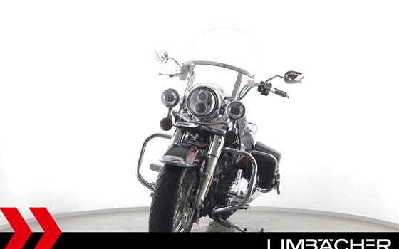 Gebrauchtmotorrad Harley-Davidson Road King Classic FLHRC - Bild 3