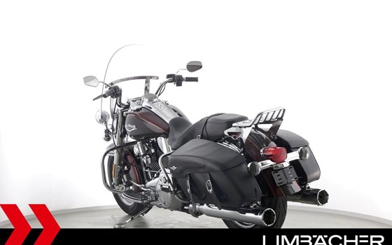 Gebrauchtmotorrad Harley-Davidson Road King Classic FLHRC - Bild 7