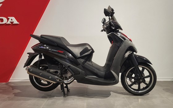 Gebrauchtmotorrad Peugeot Geopolis 400 RS Premium - Bild 11