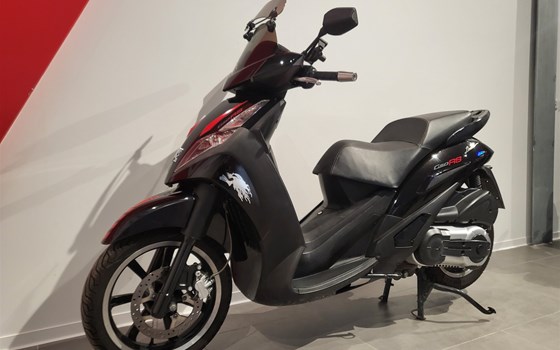 Gebrauchtmotorrad Peugeot Geopolis 400 RS Premium - Bild 3