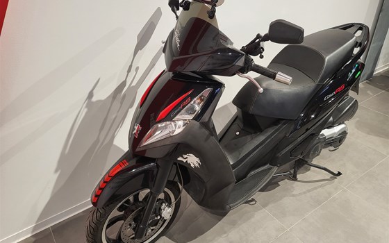 Gebrauchtmotorrad Peugeot Geopolis 400 RS Premium - Bild 8