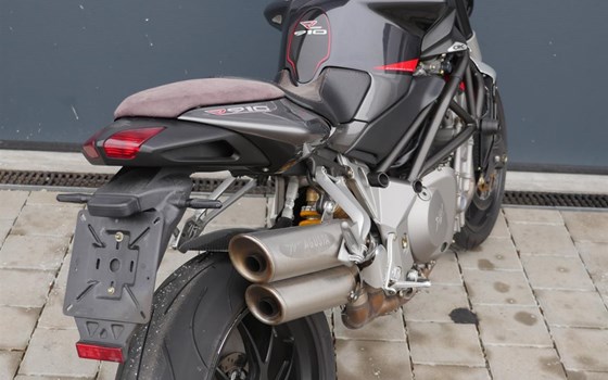 Gebrauchtmotorrad MV Agusta Brutale 910 R - Bild 9