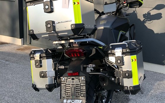 Neufahrzeug QJ Motor SVT 650 X - Bild 5 Neufahrzeug QJ Motor SVT 650 X - Bild 5