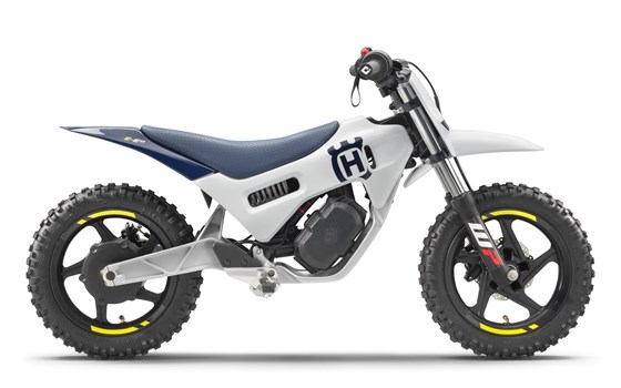 Neufahrzeug Husqvarna EE 2 - Bild 2 Neufahrzeug Husqvarna EE 2 - Bild 2