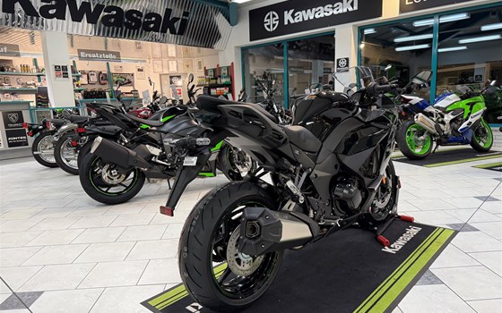 Neufahrzeug Kawasaki Ninja 1100SX - Bild 13
