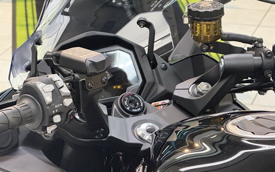 Neufahrzeug Kawasaki Ninja 1100SX - Bild 18