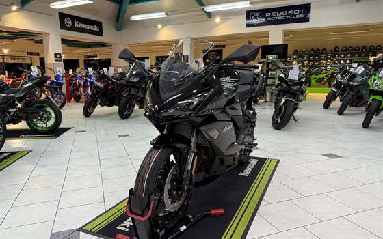 Neufahrzeug Kawasaki Ninja 1100SX - Bild 6