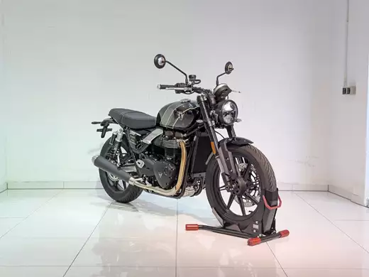 Triumph Speed Twin 900