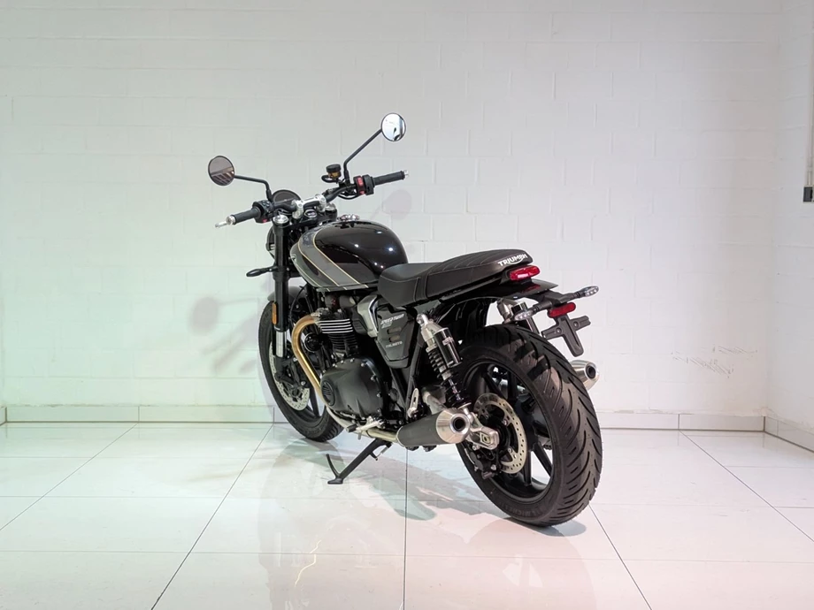 Angebot Triumph Speed Twin 900 Bild 4: Angebot Triumph Speed Twin 900