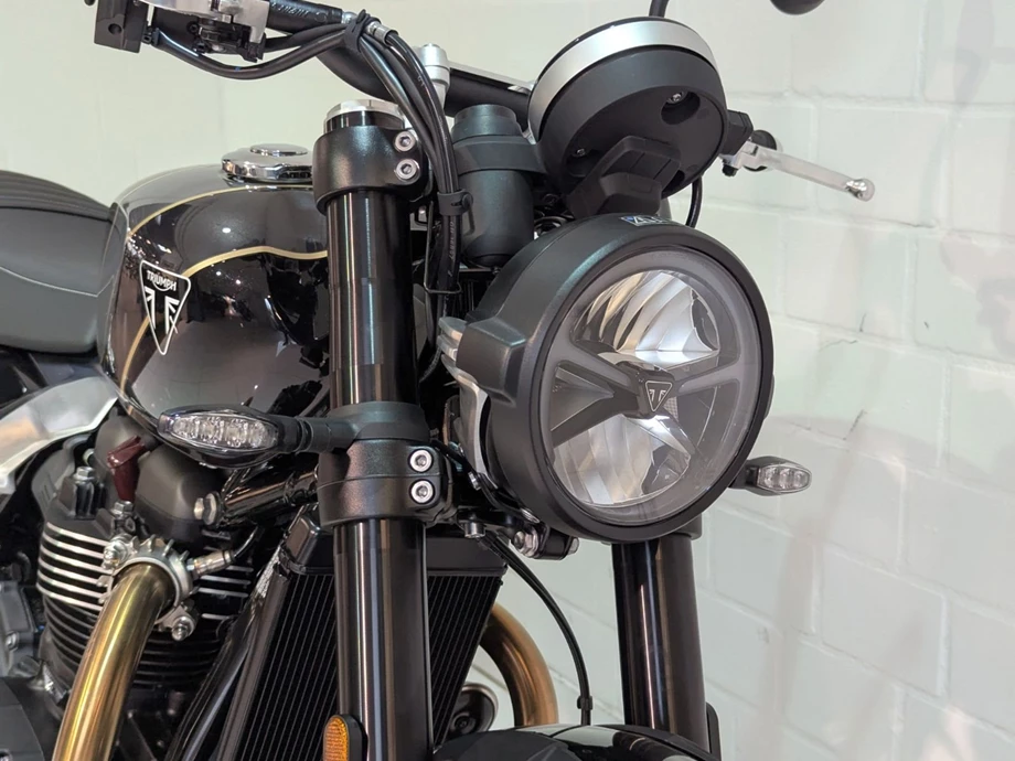 Angebot Triumph Speed Twin 900 Bild 7: Angebot Triumph Speed Twin 900