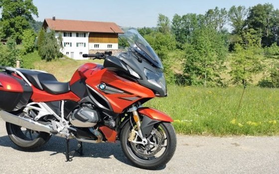 Gebrauchtmotorrad BMW R 1250 RT - Bild 1 Gebrauchtmotorrad BMW R 1250 RT - Bild 1