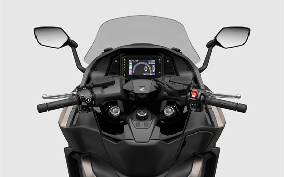 Neufahrzeug Honda Forza 750 - Bild 12