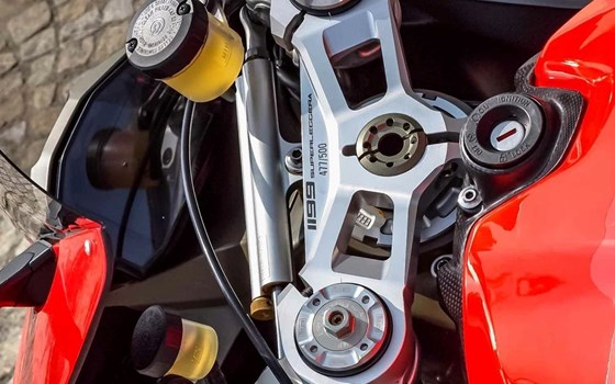 Gebrauchtmotorrad Ducati 1199 Panigale Superleggera - Bild 10