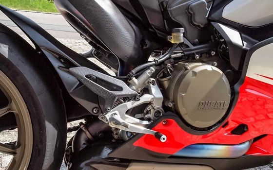Gebrauchtmotorrad Ducati 1199 Panigale Superleggera - Bild 12