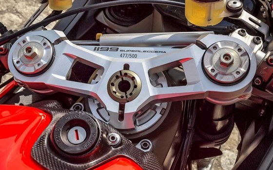 Gebrauchtmotorrad Ducati 1199 Panigale Superleggera - Bild 18