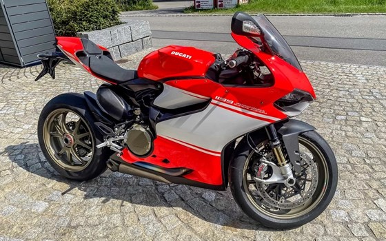 Gebrauchtmotorrad Ducati 1199 Panigale Superleggera - Bild 3