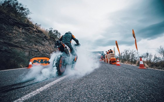 Neufahrzeug KTM 890 SMT - Bild 18