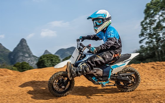 Neufahrzeug CFMOTO CX-2E - Bild 2