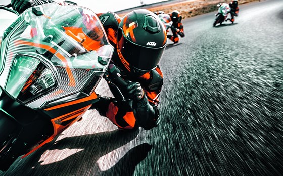 Neufahrzeug KTM RC 390 - Bild 13