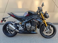 Neumotorrad Triumph Speed Triple 1200 RS 