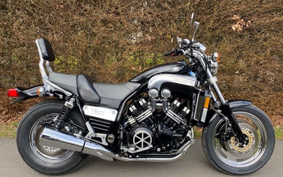 Gebrauchtmotorrad Yamaha V-MAX - Bild 1