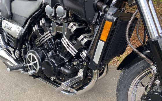 Gebrauchtmotorrad Yamaha V-MAX - Bild 6