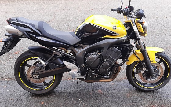 Gebrauchtmotorrad Yamaha FZ6-N S2 - Bild 3 Gebrauchtmotorrad Yamaha FZ6-N S2 - Bild 3