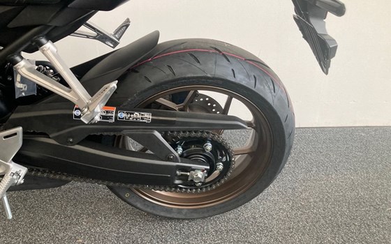 Neufahrzeug Honda CB650R E-Clutch - Bild 13 Neufahrzeug Honda CB650R E-Clutch - Bild 13