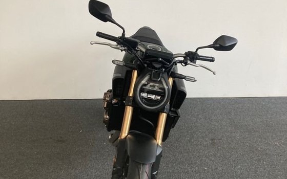 Neufahrzeug Honda CB650R E-Clutch - Bild 4 Neufahrzeug Honda CB650R E-Clutch - Bild 4