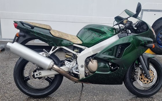 Gebrauchtmotorrad Kawasaki Ninja ZX-6R - Bild 5 Gebrauchtmotorrad Kawasaki Ninja ZX-6R - Bild 5
