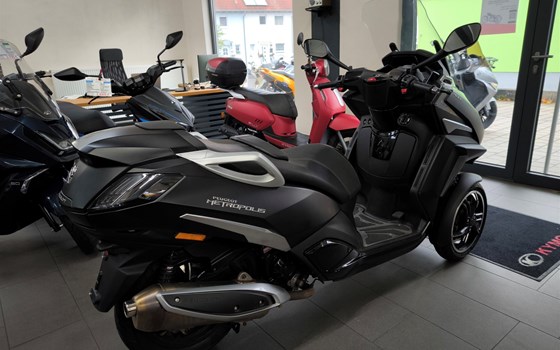 Gebrauchtmotorrad Peugeot Metropolis GT - Bild 5