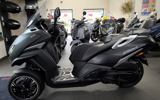 Gebrauchtmotorrad Peugeot Metropolis GT - Bild 4
